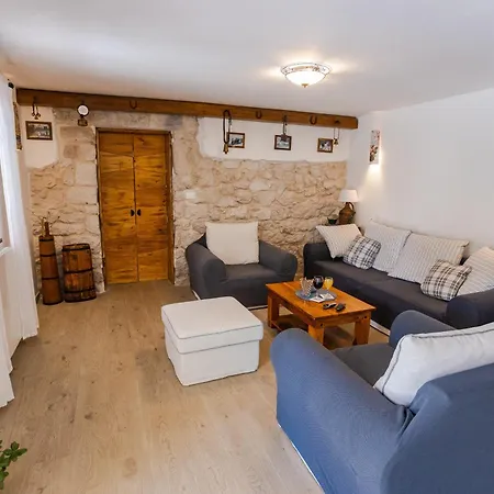 Сasa de vacaciones Charming Stone House With Private Pool & Jacuzzi - Vera