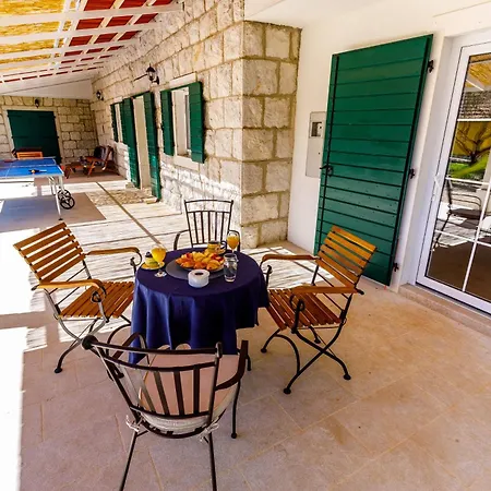 Charming Stone House With Private Pool & Jacuzzi - Vera