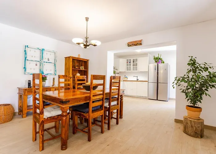 Charming Stone House With Private Pool & Jacuzzi - Vera *