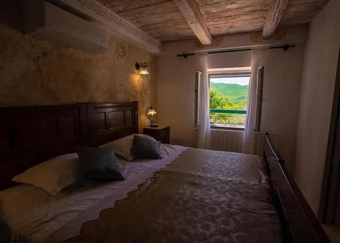 Charming Stone House With Private Pool & Jacuzzi - Vera Сasa de vacaciones *
