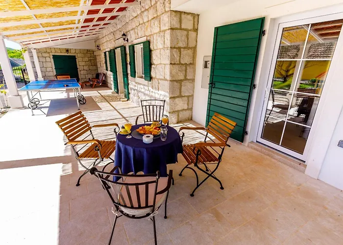 Charming Stone House With Private Pool & Jacuzzi - Vera