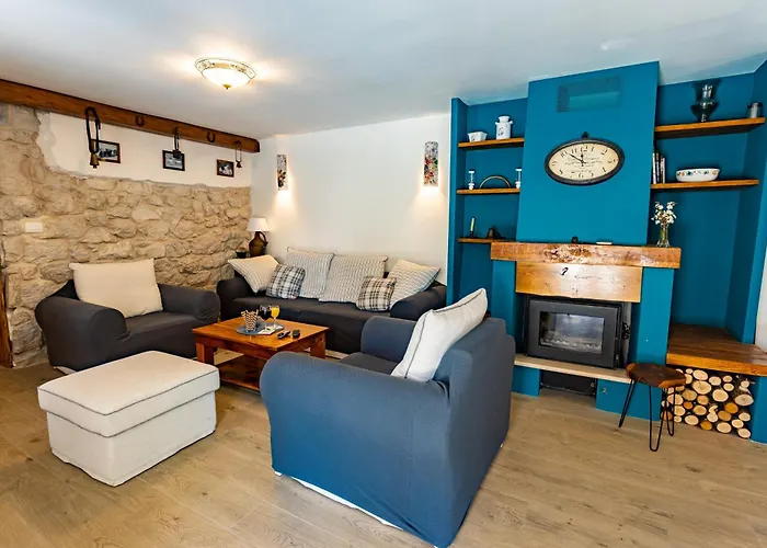 Charming Stone House With Private Pool & Jacuzzi - Vera Сasa de vacaciones