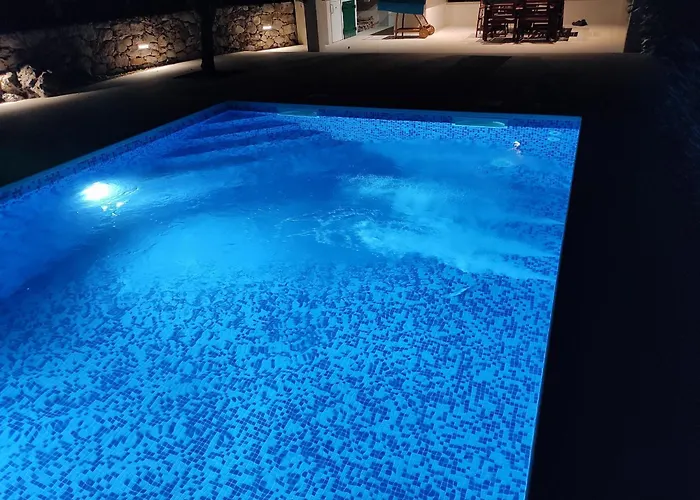 Charming Stone House With Private Pool & Jacuzzi - Vera *
